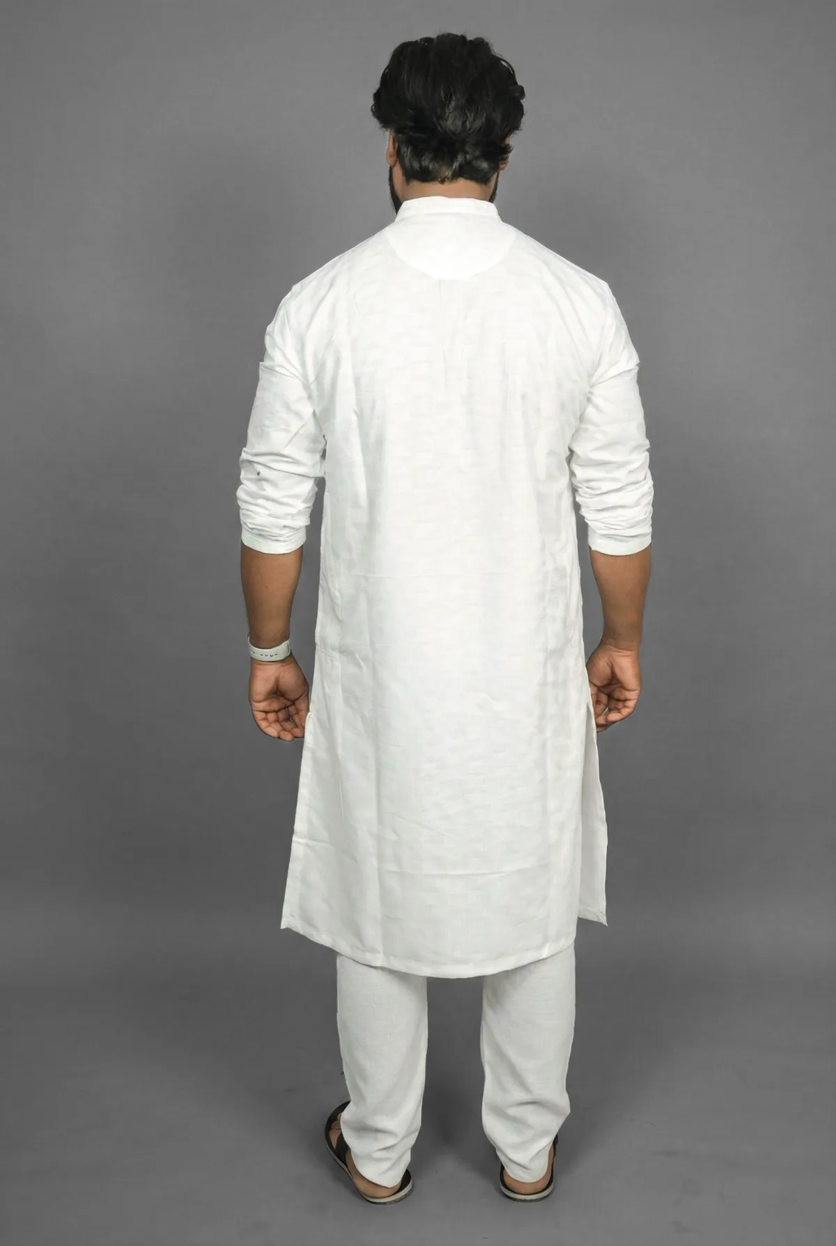 Snowfield Soft White Kurta Detail
