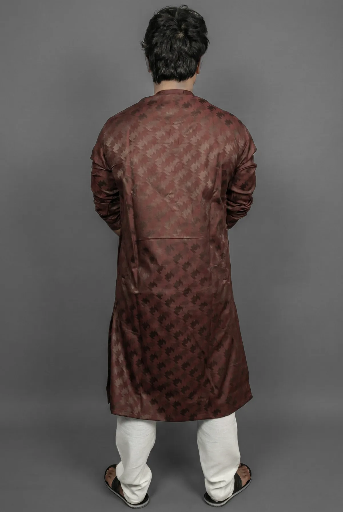 Mogambo Deep Maroon Kurta Detail