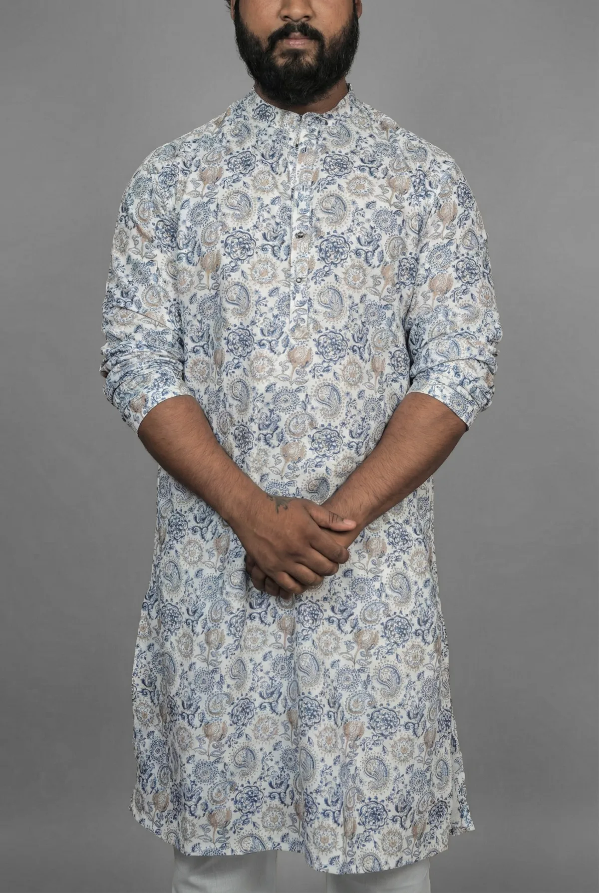 Mughal Medallion Blue Kurta view 4